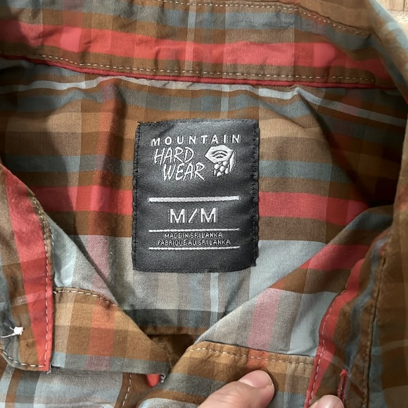 Mountain Hardwear Men’s Plaid Button Down Short Sleeve Shirt - Picture 2 of 5